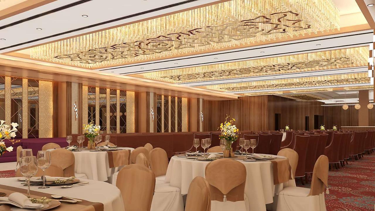 Radisson Blu Towers Kaushambi Delhi Ncr Hotel Газиабад Екстериор снимка The interior of the ballroom